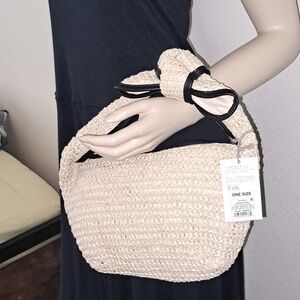 Straw Bow Bag Clutch- Beige